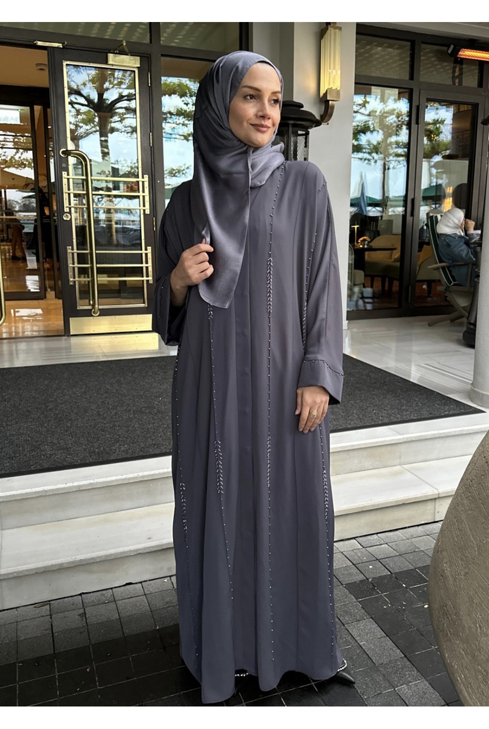 Aura Taşlı Abaya Gri