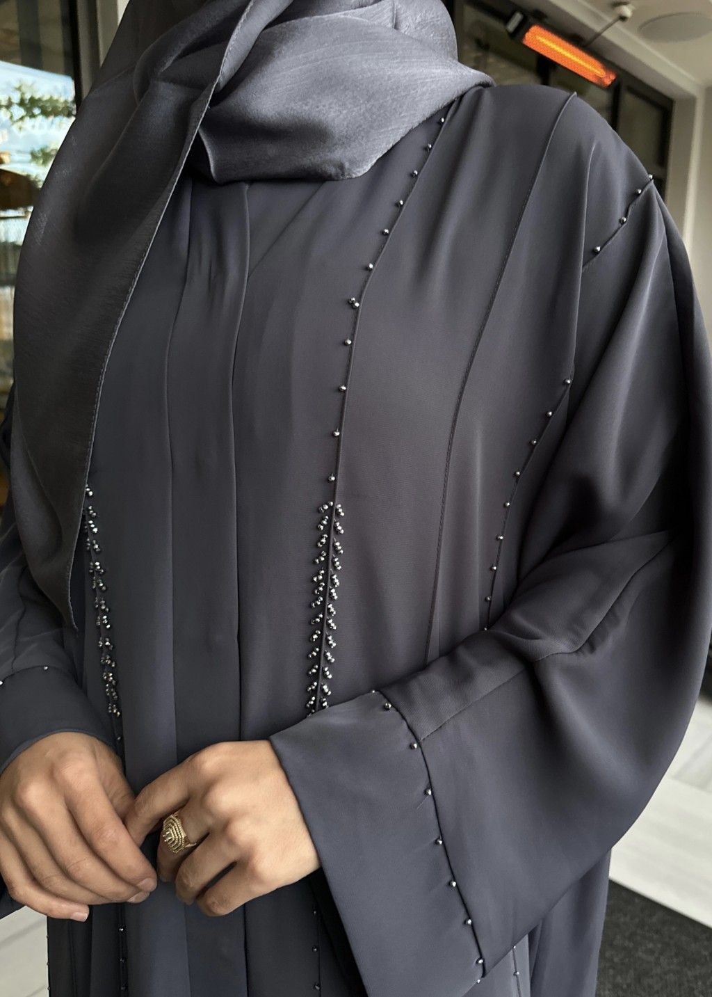 Aura Taşlı Abaya Gri