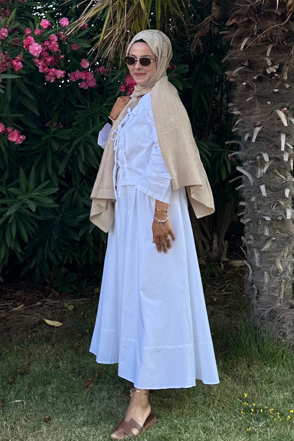 Bağlamalı Pamuk Keten Takım Beyaz