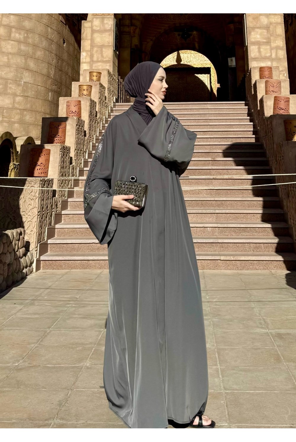 Bera Abaya Gri 