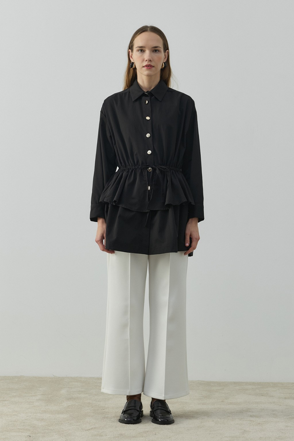 Gold  Düğmeli Volan Ceket Siyah