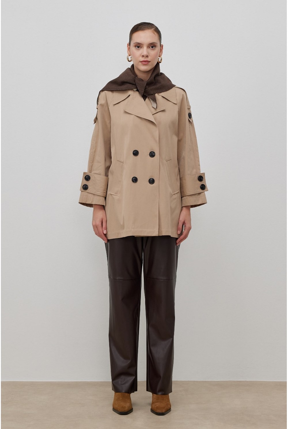 Kısa Trençkot Krem