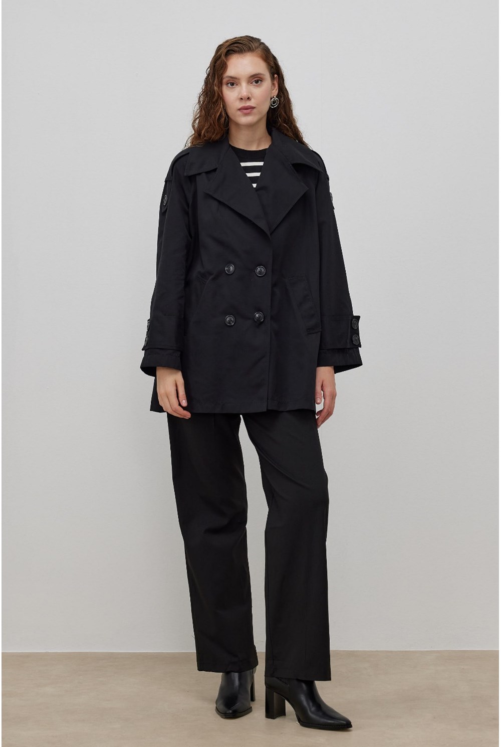 Kısa Trençkot Siyah